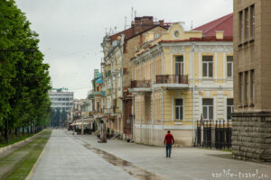 pustynnyj-prospekt-mira-rannim-utrom